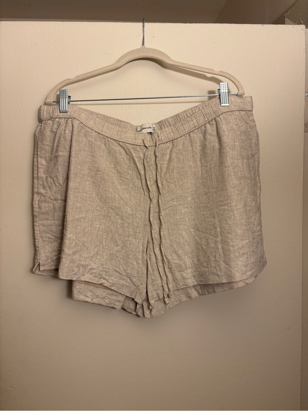 Abercrombie & Fitch Light Taupe Drawstring High-Waist Linen Shorts